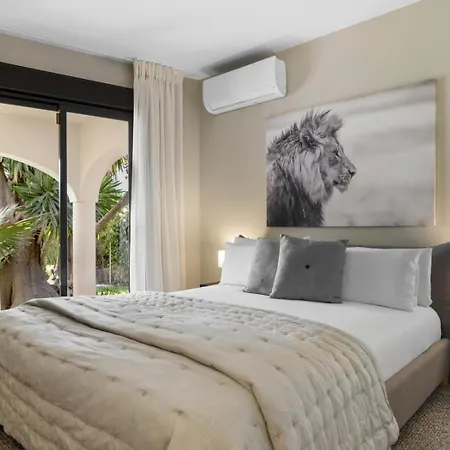 Byron, Private Pool, Walking Distance To Puerto Banus Tatil Evi