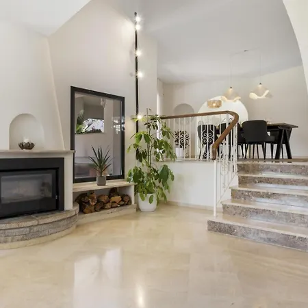 Byron, Private Pool, Walking Distance To Puerto Banus Ferienhaus Marbella