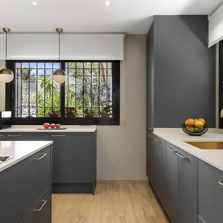 Byron, Private Pool, Walking Distance To Puerto Banus Marbella