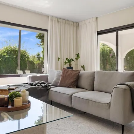 Byron, Private Pool, Walking Distance To Puerto Banus *