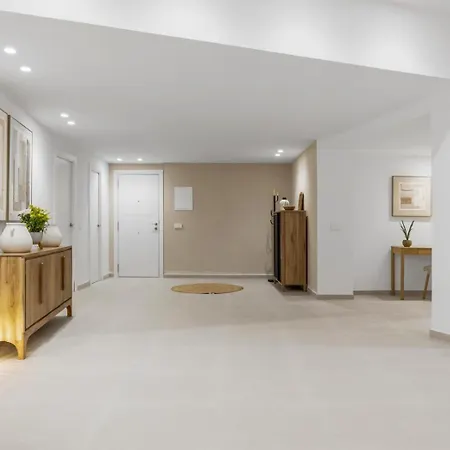 Byron, Private Pool, Walking Distance To Puerto Banus