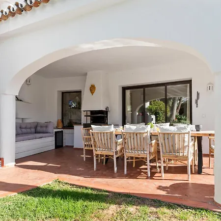 Byron, Private Pool, Walking Distance To Puerto Banus Ferienhaus Marbella