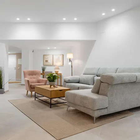 Byron, Private Pool, Walking Distance To Puerto Banus *