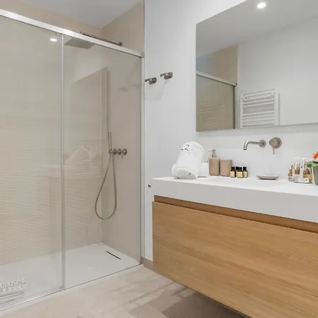 Byron, Private Pool, Walking Distance To Puerto Banus マルベーリャ