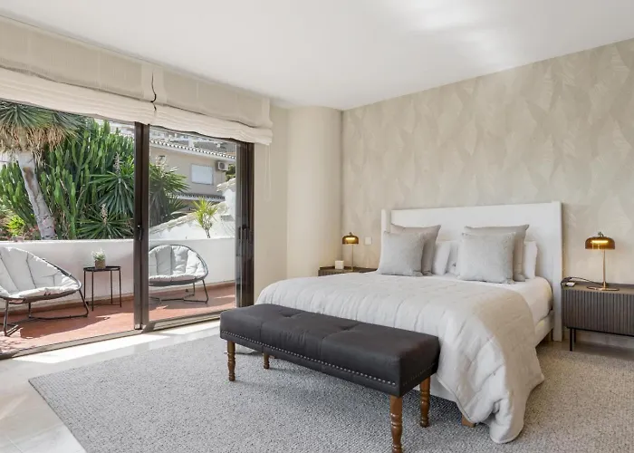 Byron, Private Pool, Walking Distance To Puerto Banus * Марбелья