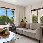 Byron, Private Pool, Walking Distance To Puerto Banus Марбелья