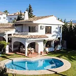 Byron, Private Pool, Walking Distance To Puerto Banus * Марбелья