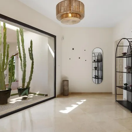 Byron, Private Pool, Walking Distance To Puerto Banus *