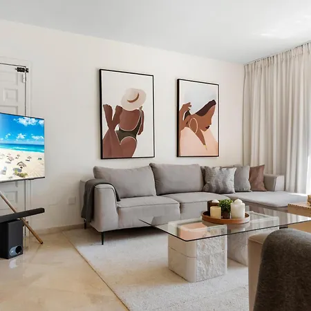 Byron, Private Pool, Walking Distance To Puerto Banus 度假居 马尔韦利亚