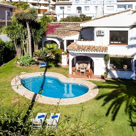 Byron, Private Pool, Walking Distance To Puerto Banus Hébergement de vacances