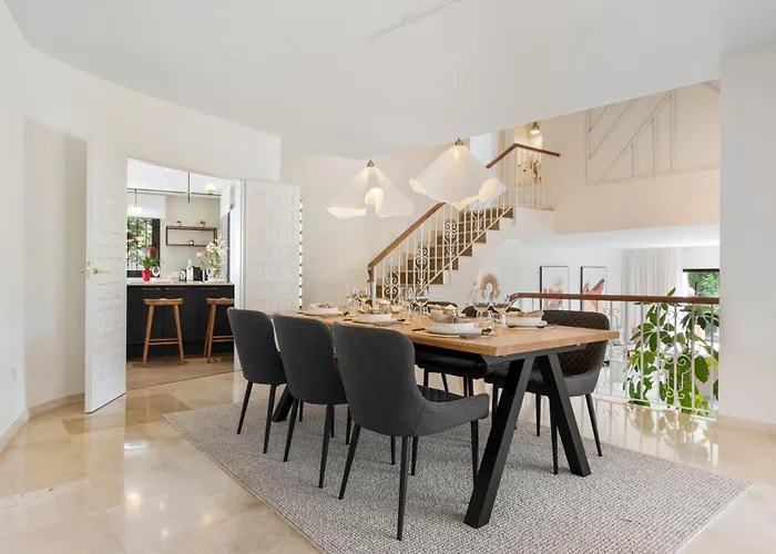 Byron, Private Pool, Walking Distance To Puerto Banus Semesterbostad