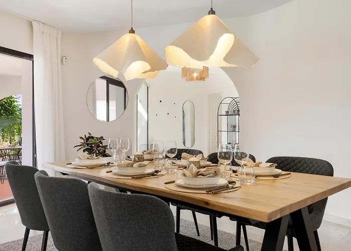 Byron, Private Pool, Walking Distance To Puerto Banus 马尔韦利亚