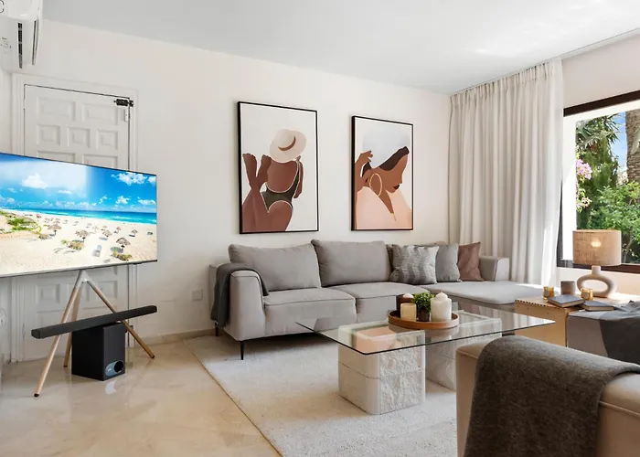 Byron, Private Pool, Walking Distance To Puerto Banus Semesterbostad Marbella